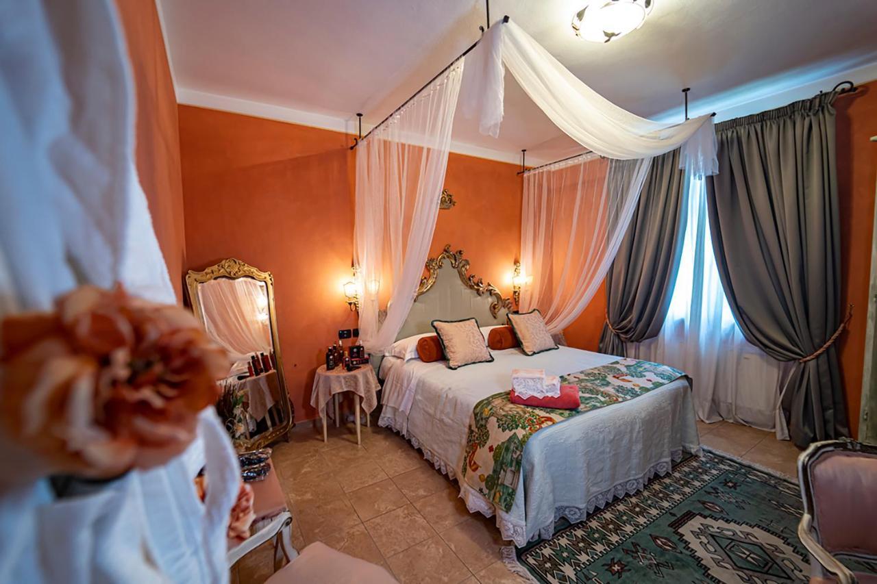 Sotto Il Cielo Di Toscana Appartamenti In Tenuta Only Adults No Pet Camaiore Eksteriør bilde